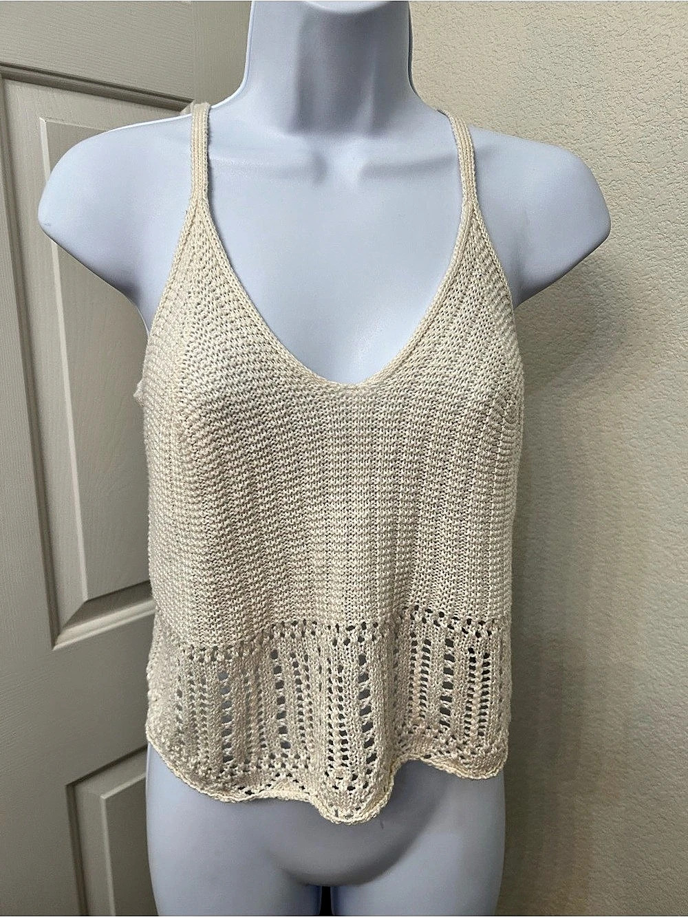 Urban Heritage Crochet Knit Tank Top in Cream Medium Like New
